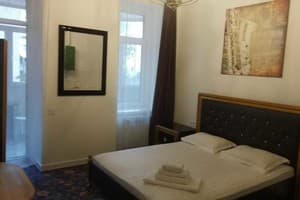 Art-hotel 8