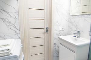 Белая студия рядом с Южным вокзалом 13