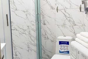 Белая студия рядом с Южным вокзалом 11