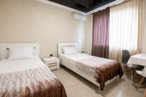 Отель Bloom Hotel. Люкс 4-местный  5