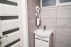 Апарт-отель Central Apartments. Комфорт двухместный в тихом центре 4