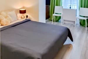 Еко студія на Залізничному вокзалі 8