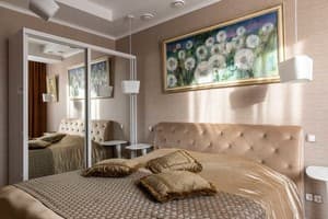 Отель Mandarin clubhouse Kharkiv. Люкс трехместный  Luxe family apartments  6
