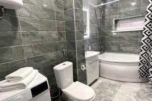 На Набережной 8