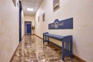 Хостел Perron. Стандарт двухместный номер на двух гостей 14 А. 8