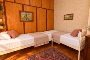 Хостел Пілігрим. Економ двомісний приват 4