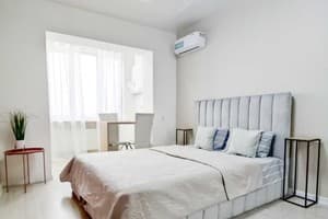 Квартира Радужная студия на Южном вокзале