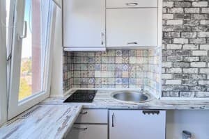 Радужная студия на Южном вокзале 15