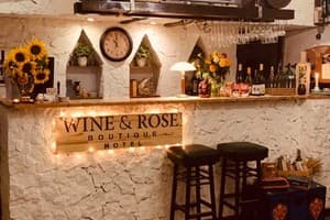 Мини-отель WINE & ROSE BOUTIQUE HOTEL